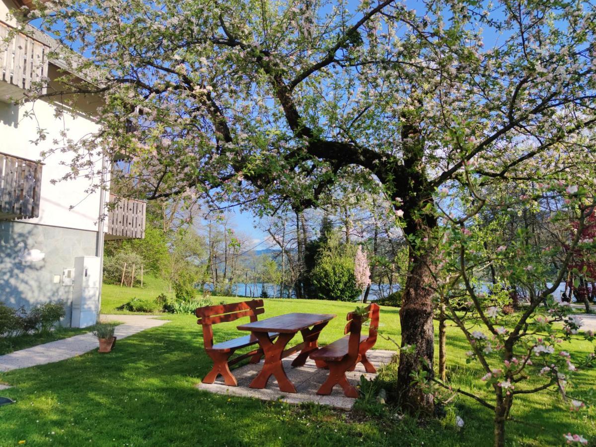 Lake House Sebanc Блед Экстерьер фото